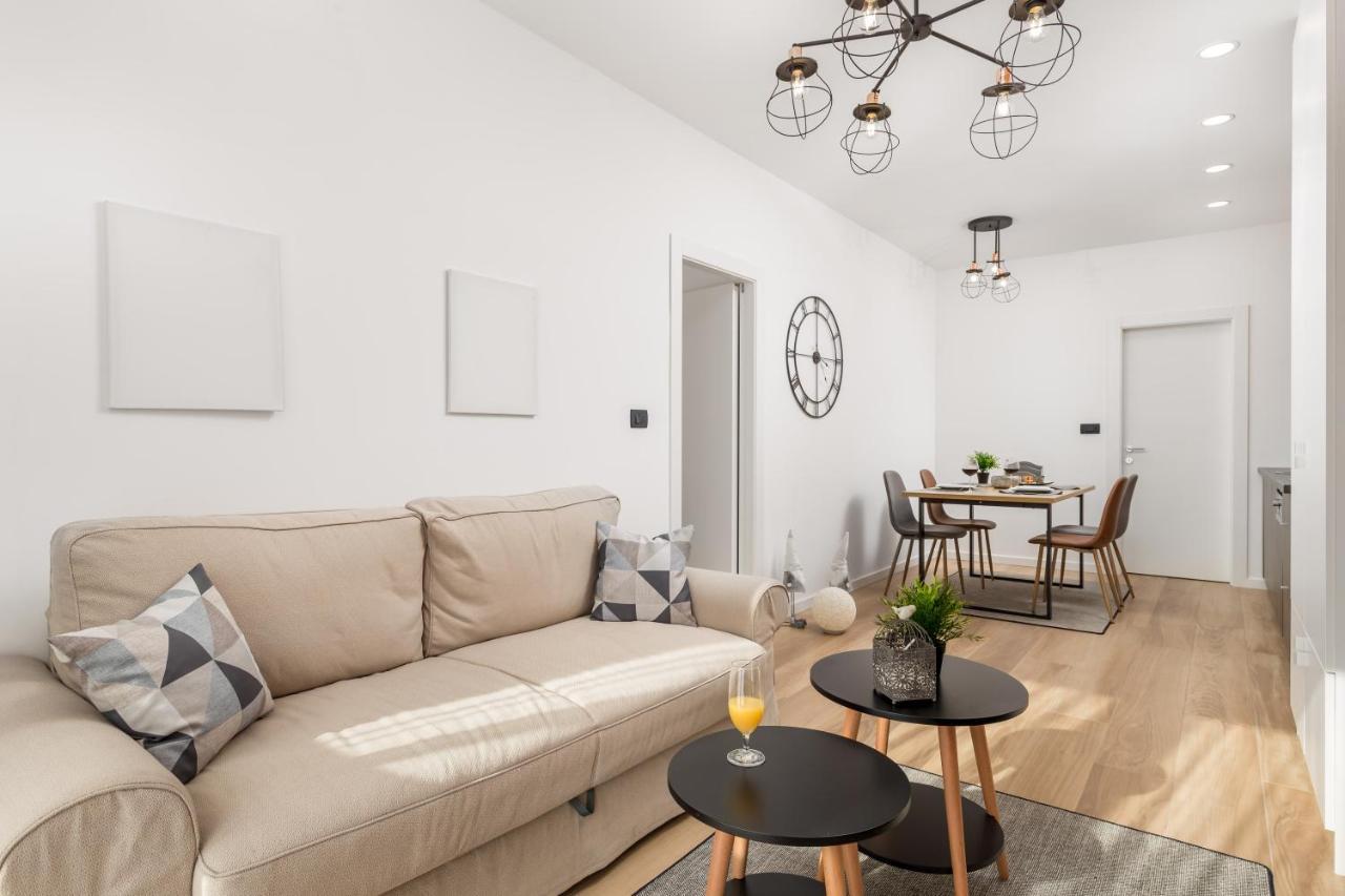 Apartments Trio リエカ エクステリア 写真